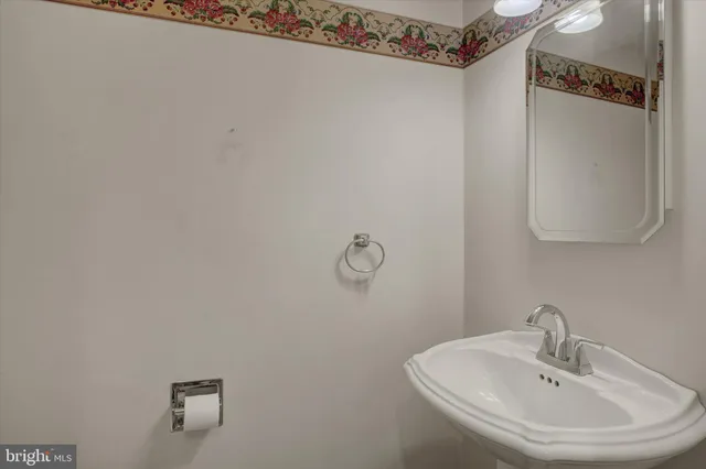 $395,000 | 722 Mahantango Drive, Chambersburg, PA 17202