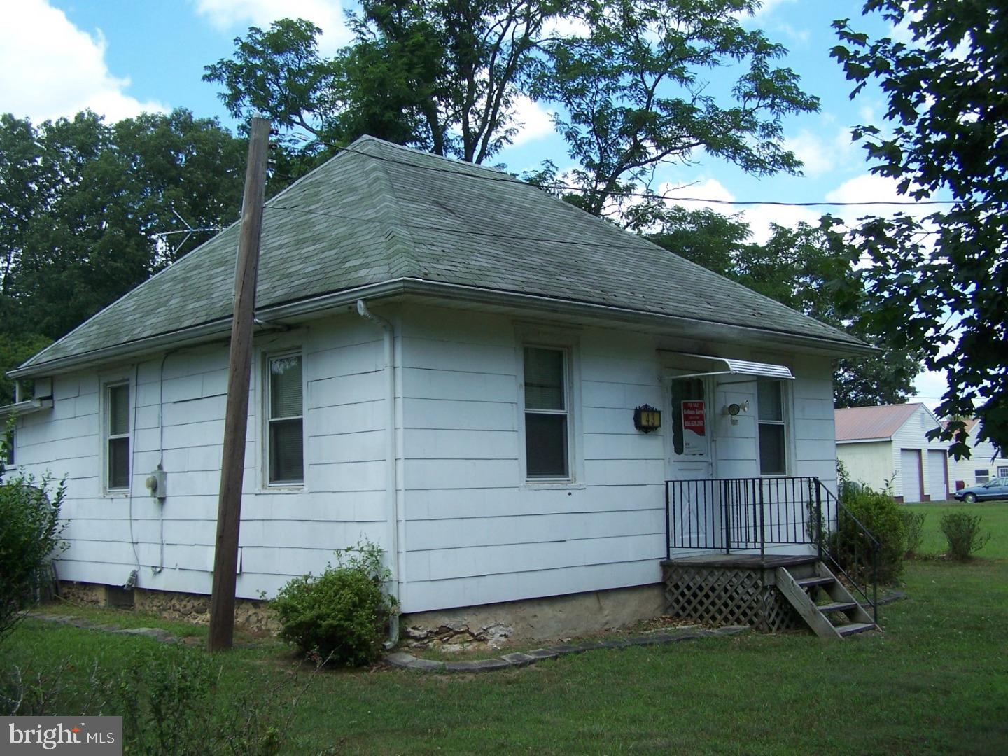 43 Bozarthtown Road Vincentown, NJ 08088 - Photo 4 of 5 Gallery Image 4