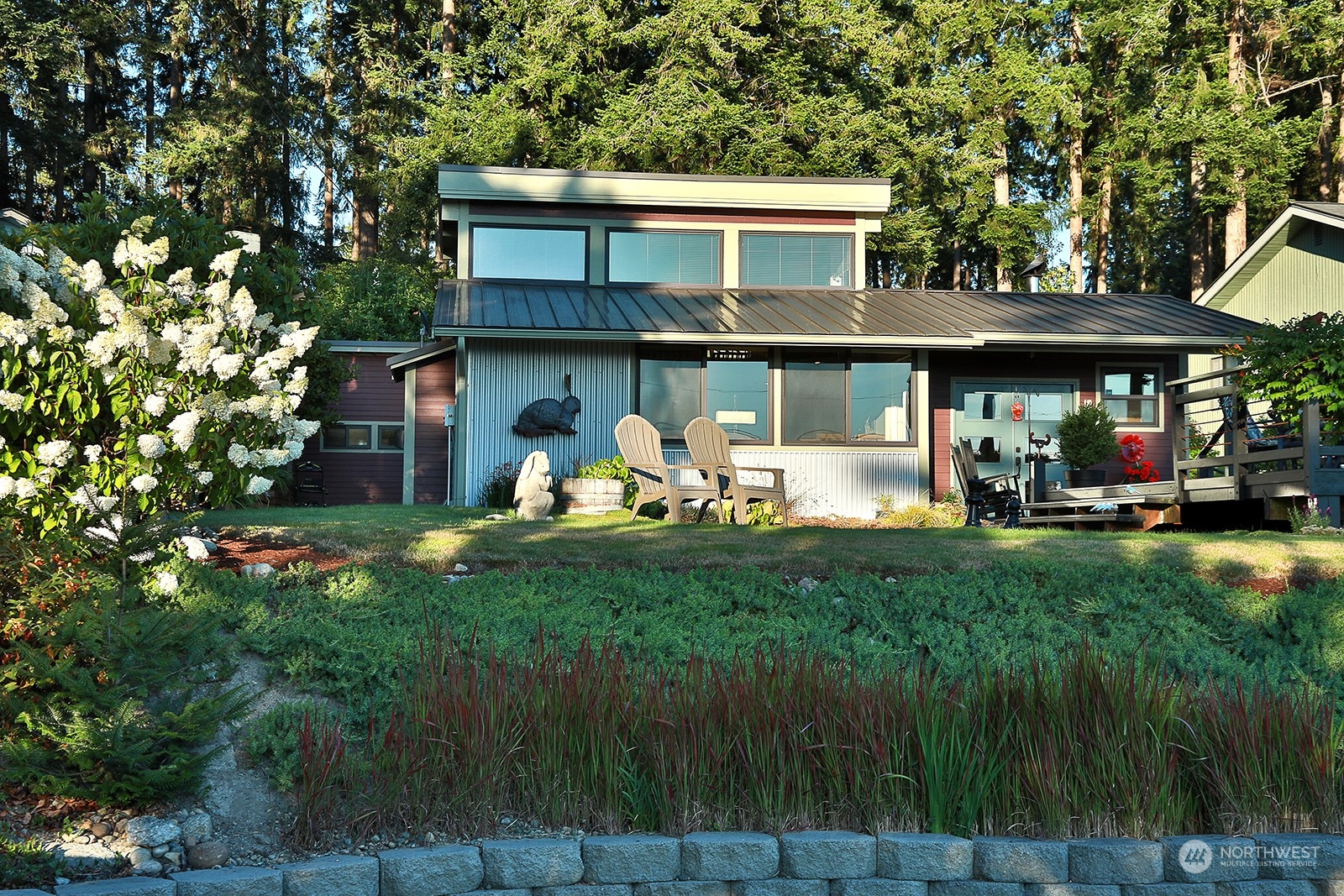 5533 Mutiny Sands Road Freeland, WA 98249 - Photo 2 of 40 Gallery Image 2