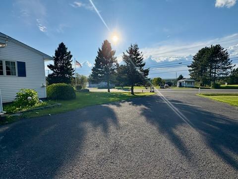 1755 Van Buren Road Caribou, ME 04736 - Photo 5 of 50 Bd 03