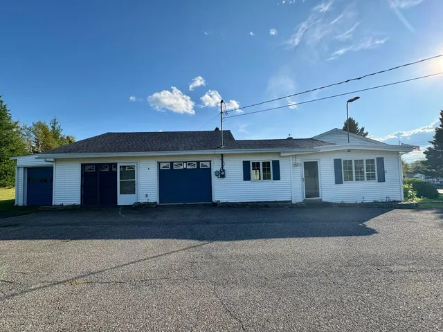 $299,900 | 1755 Van Buren Road, Caribou, ME 04736