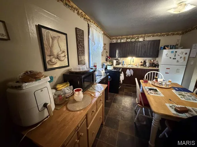 $49,900 | 329 West Elm Street, East Prairie, MO 63845