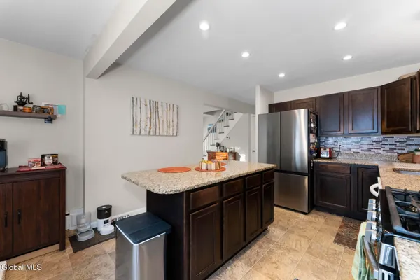 $315,000 | 38 Rotterdam Street, Rotterdam, NY 12306