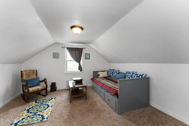 $284,900 | 38 Rotterdam Street, Rotterdam, NY 12306