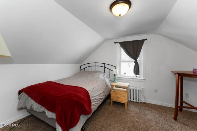 $284,900 | 38 Rotterdam Street, Rotterdam, NY 12306