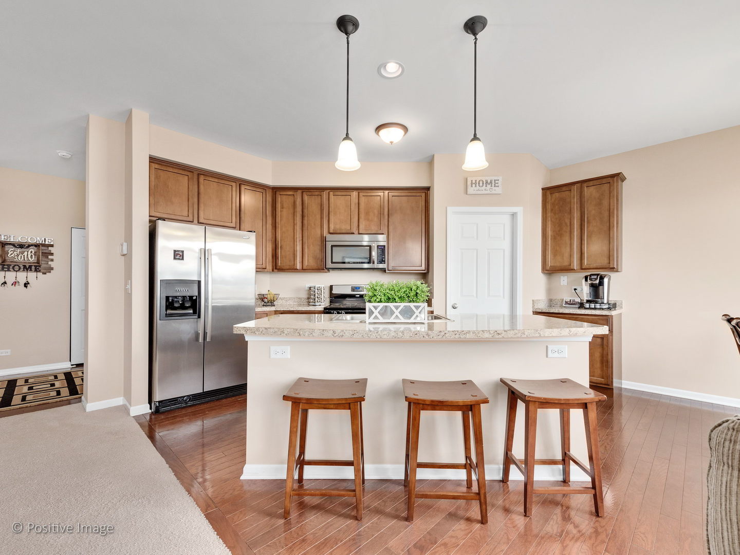 2884 Church Road Aurora, IL 60502 - Photo 6 of 24