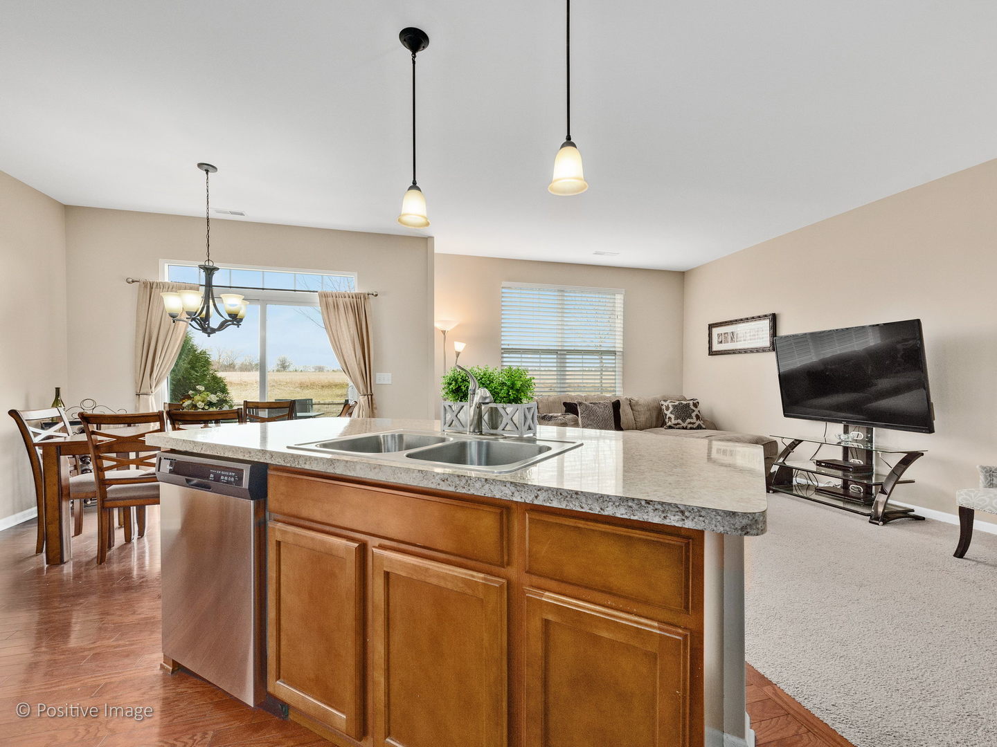 2884 Church Road Aurora, IL 60502 - Photo 10 of 24