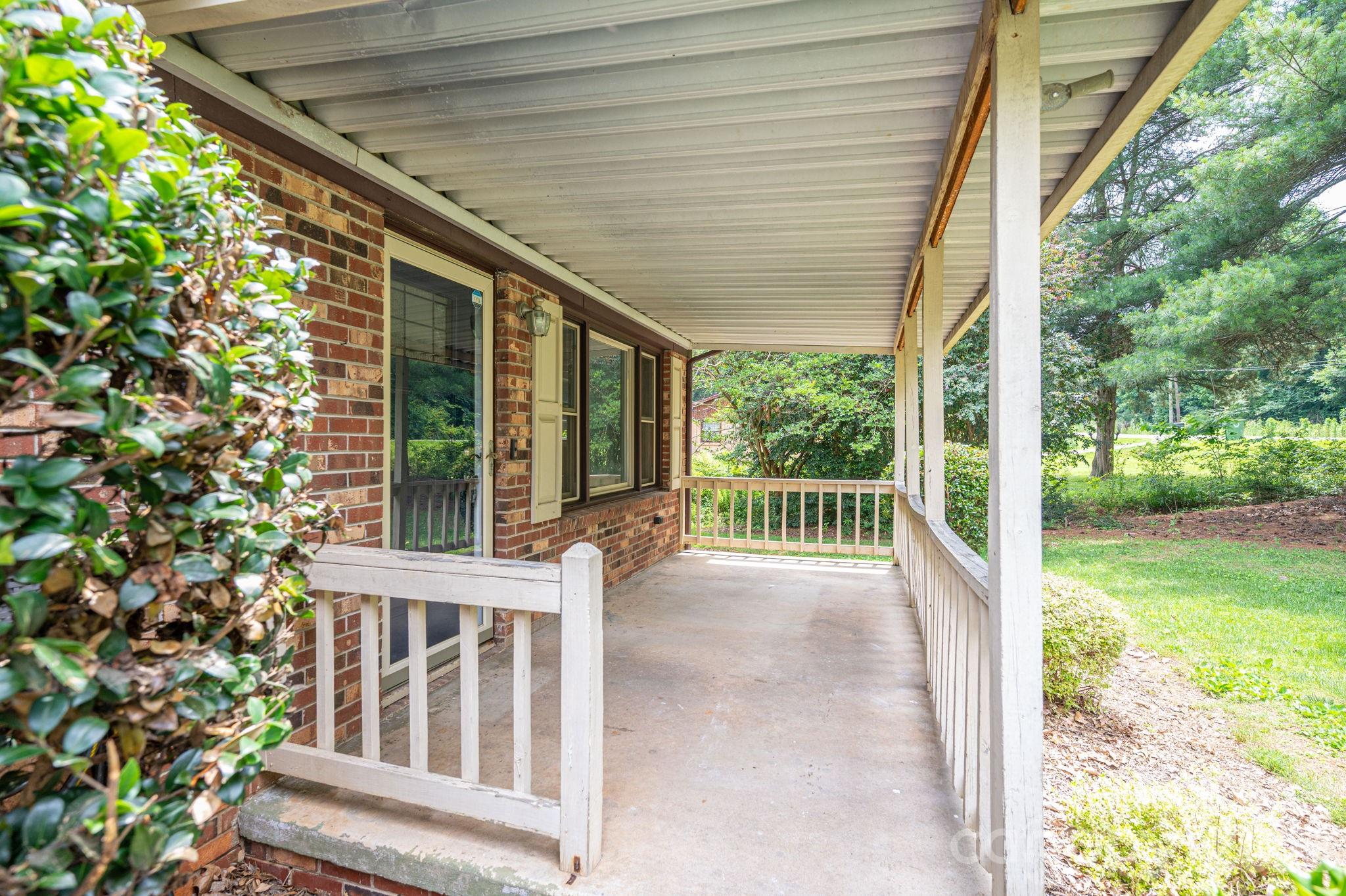 626 Dallas Spencer Mountain Road Dallas, NC 28034 - Photo 6 of 44