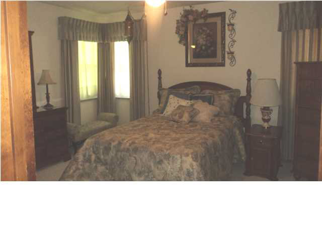8812 Old State Road Evansville, IN 47711 - Photo 4 of 10 Gallery Image 4