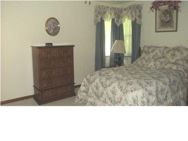 8812 Old State Road Evansville, IN 47711 - Photo 5 of 10 Gallery Image 5