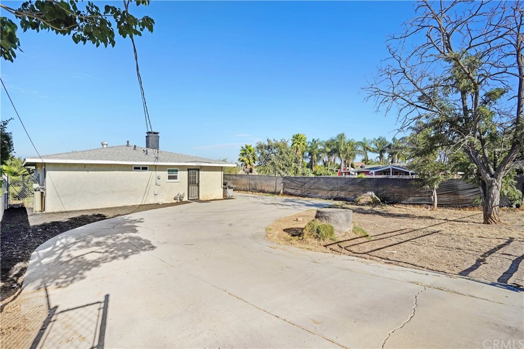 5955 Mitchell Avenue Riverside, CA 92505 - Photo 2 of 14