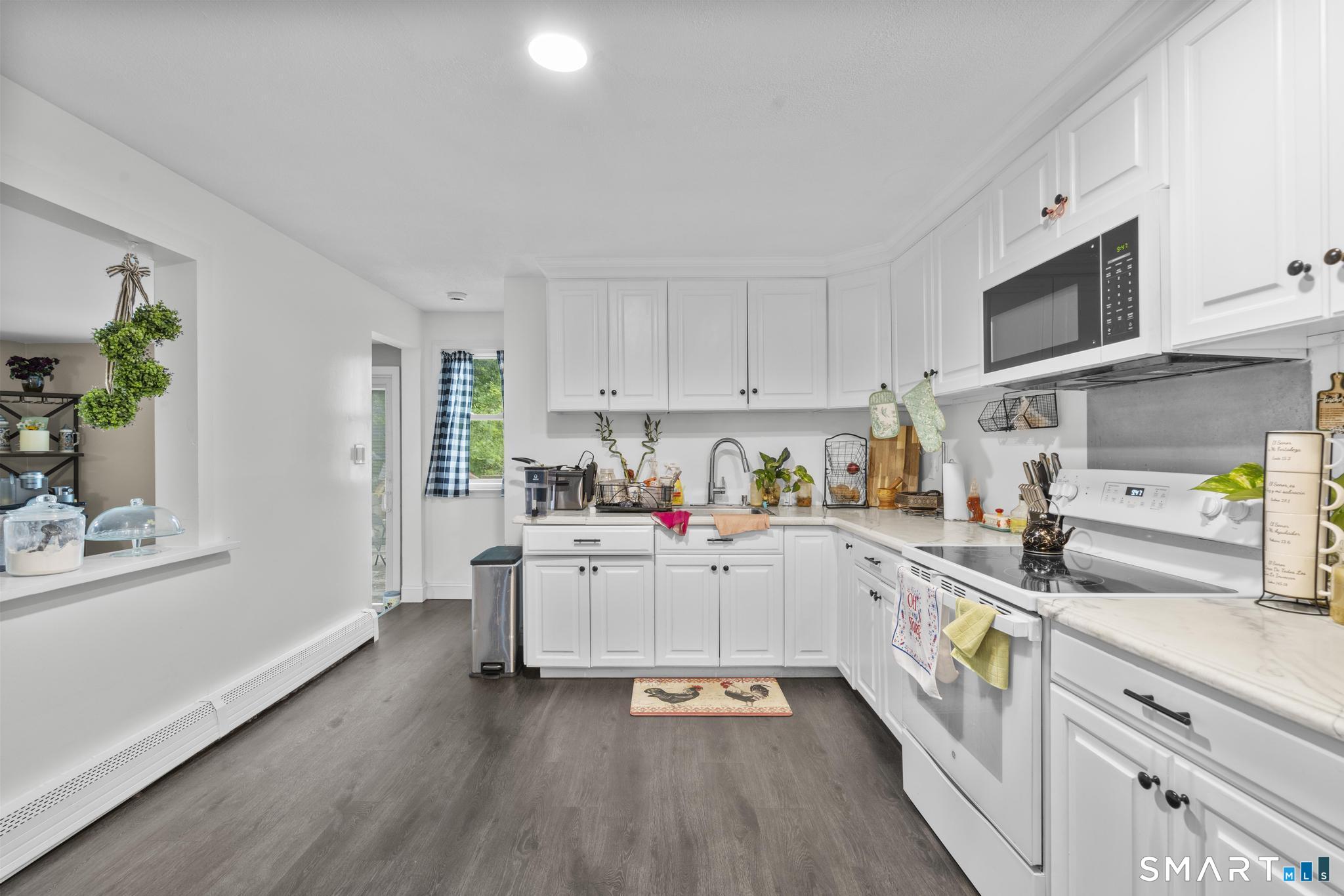 33 Allen Avenue Meriden, CT 06451 - Photo 19 of 36