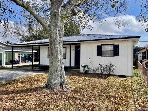 $180,000 | 247 West 23rd Street, Larose, LA 70373