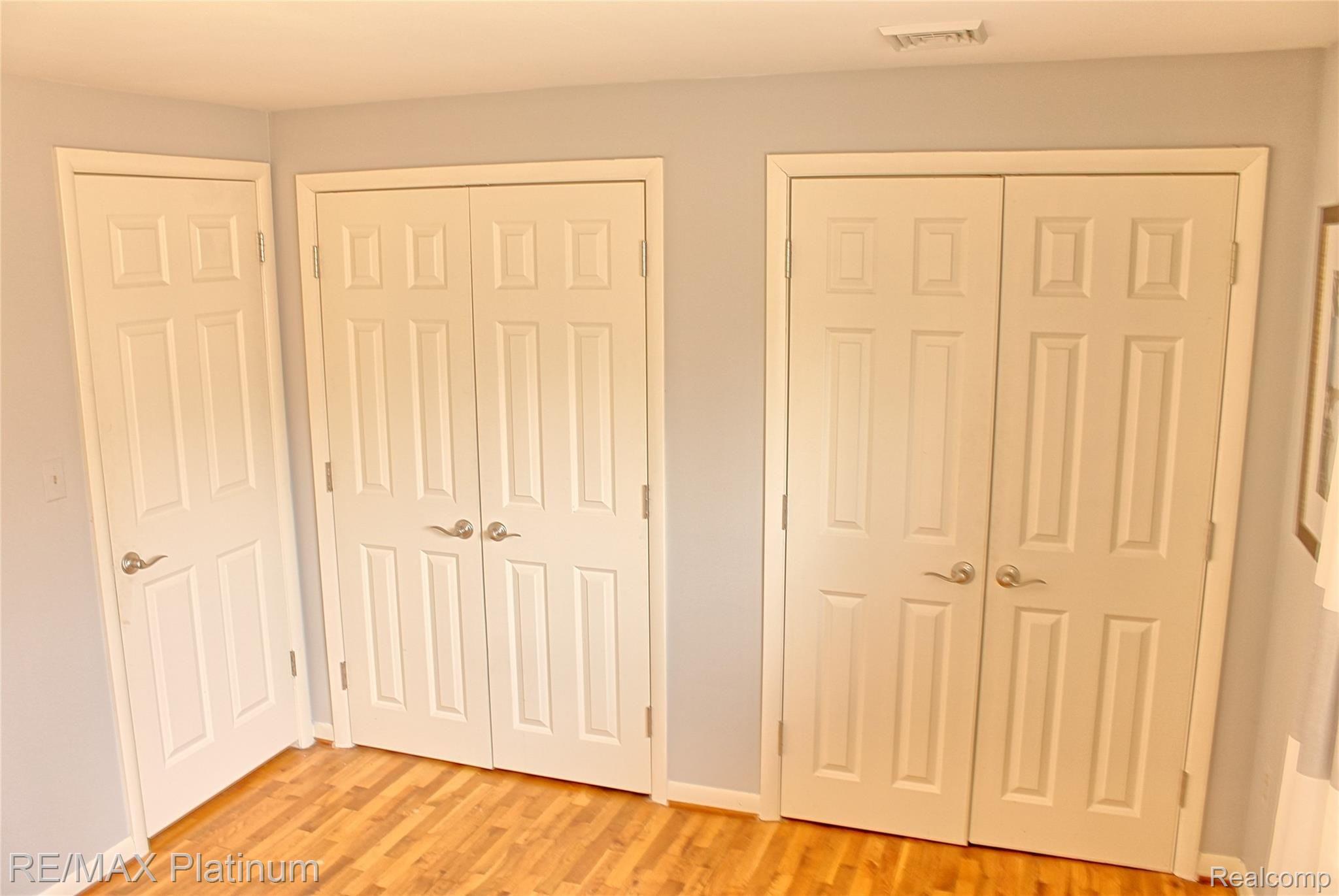 625 Spring Valley Road Ann Arbor, MI 48105 - Photo 33 of 75 Bed3Closets2.jpg