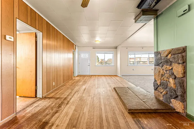 $100,000 | 1115 Airbase Road, Mountain Home, ID 83647