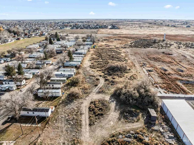 $100,000 | 1115 Airbase Road, Mountain Home, ID 83647