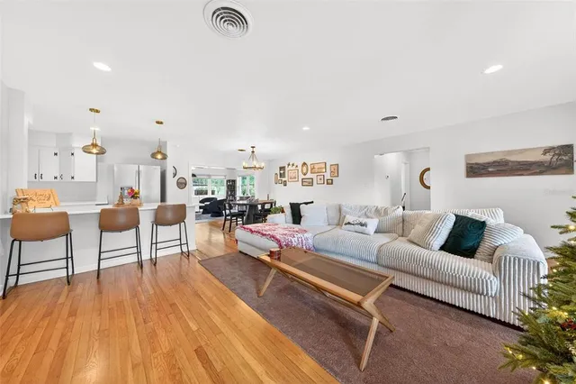 $447,500 | 2311 Sunset Drive, Eustis, FL 32726