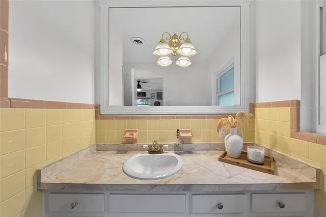 $447,500 | 2311 Sunset Drive, Eustis, FL 32726