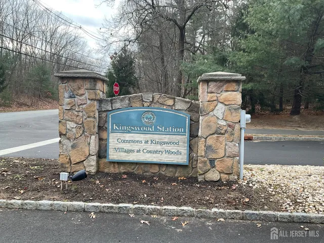 $409,900 | 1207 Cypress Lane, East Brunswick, NJ 08816