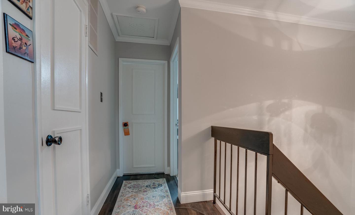 2132 Cartwright Place Reston, VA 20191 - Photo 14 of 21 a view of a hallway