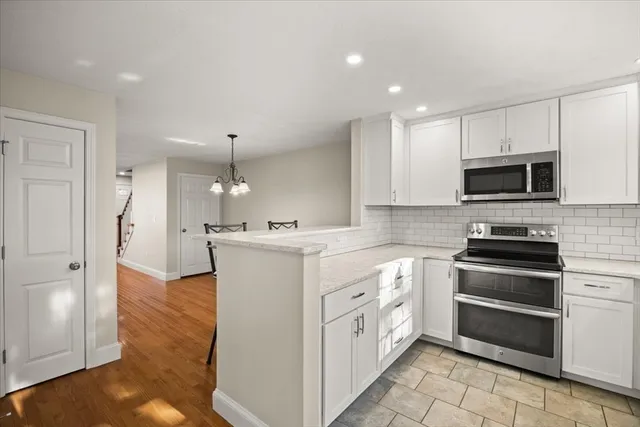 $459,900 | 32 Village Street, Unit 32, Easton, MA 02375