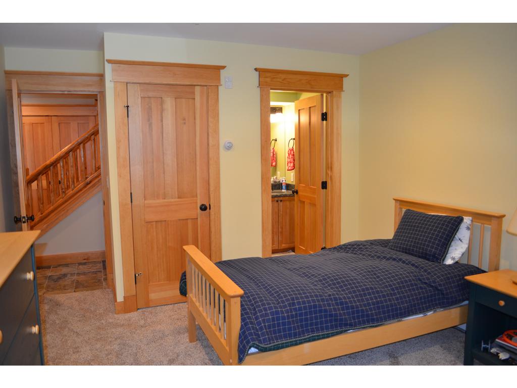 145 Ledgewood Road, Unit D1 Ludlow, VT 05149 - Photo 18 of 31 Gallery Image 18