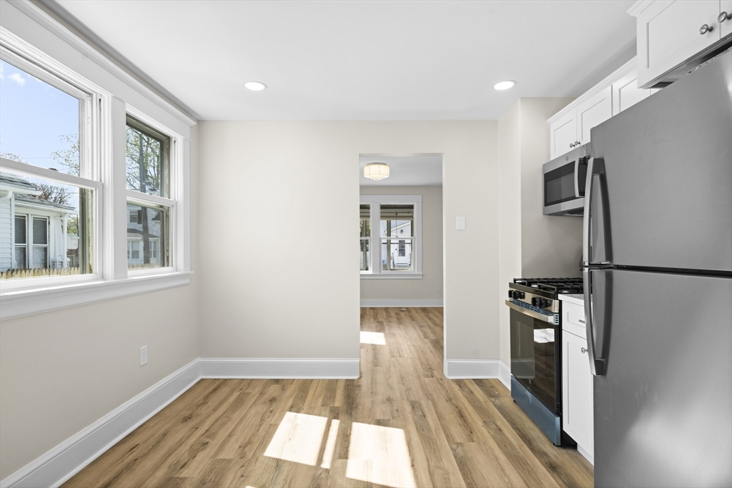 105 Wilber Street Springfield, MA 01104 - Photo 12 of 42