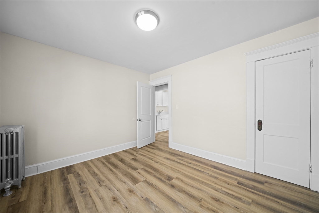 105 Wilber Street Springfield, MA 01104 - Photo 20 of 42