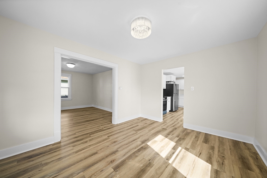 105 Wilber Street Springfield, MA 01104 - Photo 24 of 42