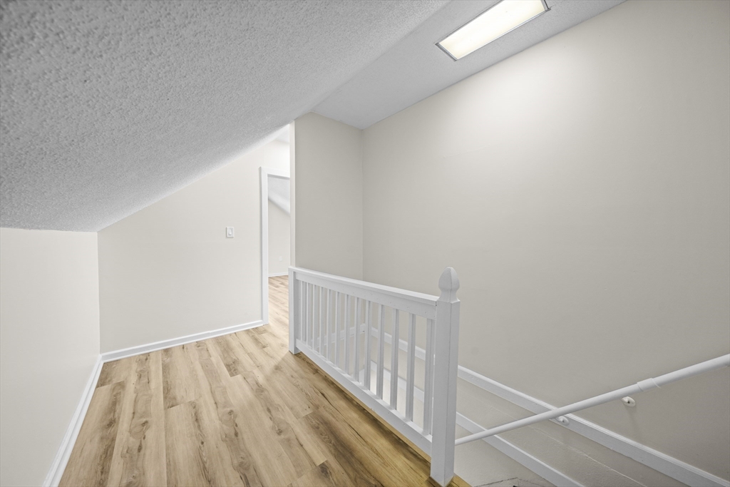 105 Wilber Street Springfield, MA 01104 - Photo 30 of 42