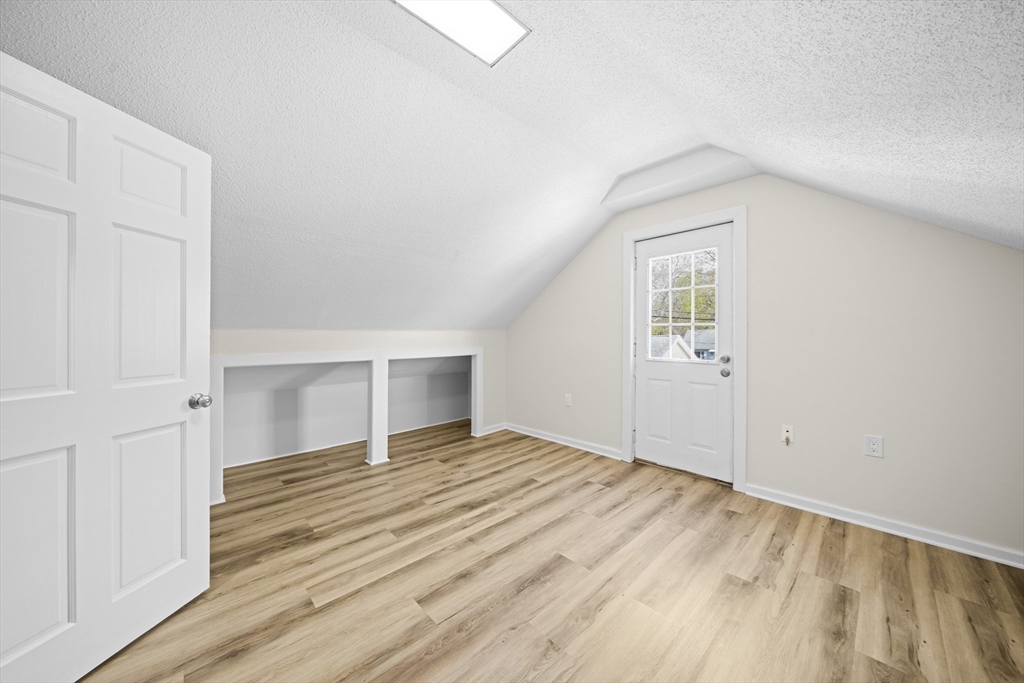 105 Wilber Street Springfield, MA 01104 - Photo 32 of 42