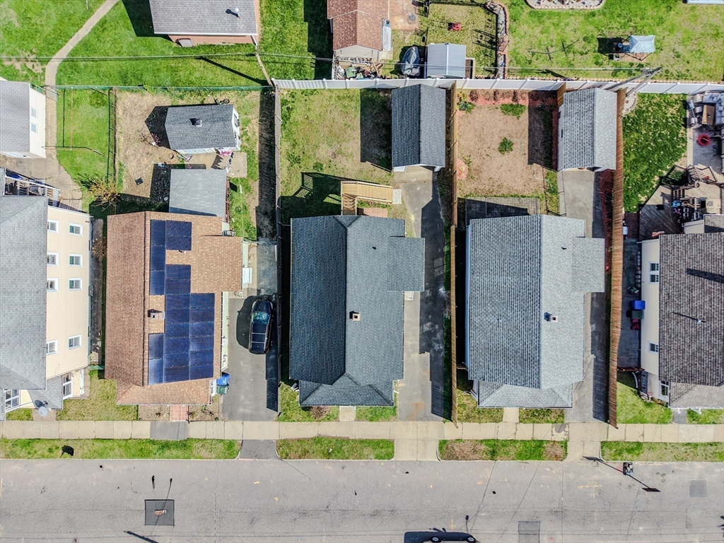 105 Wilber Street Springfield, MA 01104 - Photo 40 of 42