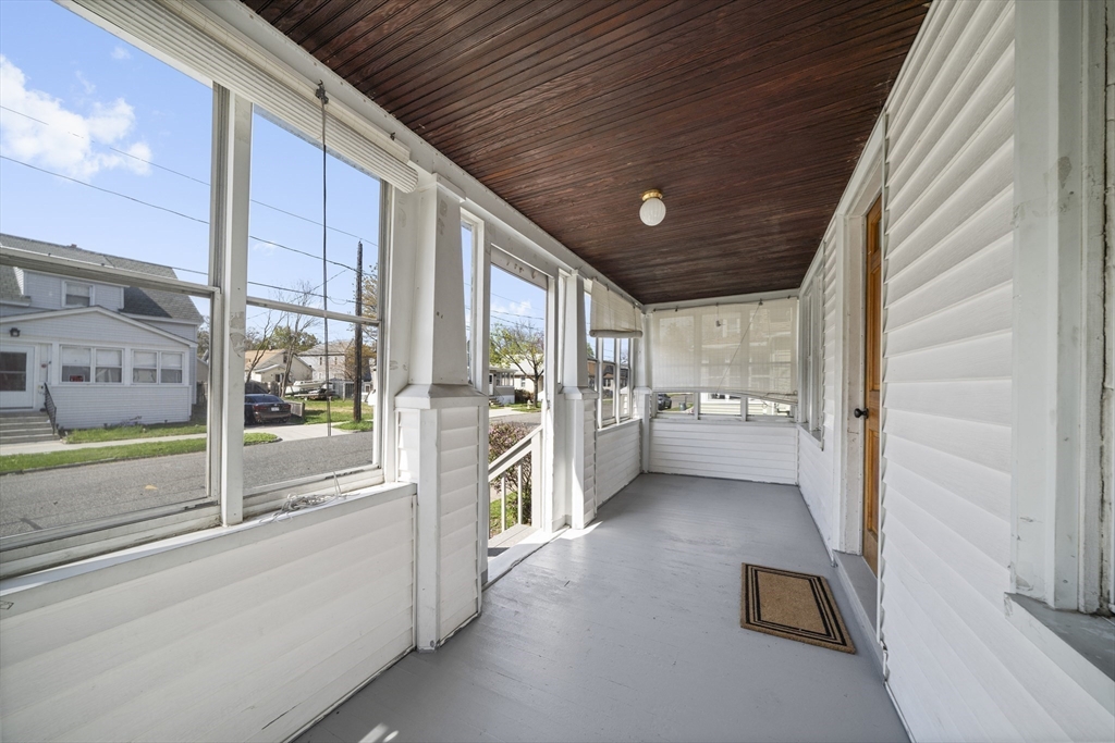 105 Wilber Street Springfield, MA 01104 - Photo 4 of 42