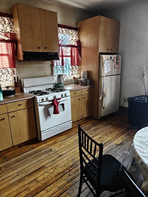 128 Shurtleff Street Chelsea, MA 02150 - Photo 10 of 16 Gallery Image 10