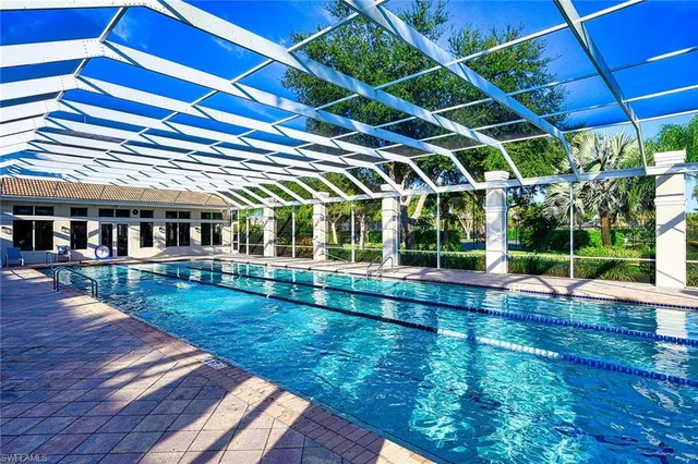 $475,000 | 3059 Horizon Lane, Unit 1605, Naples, FL 34109