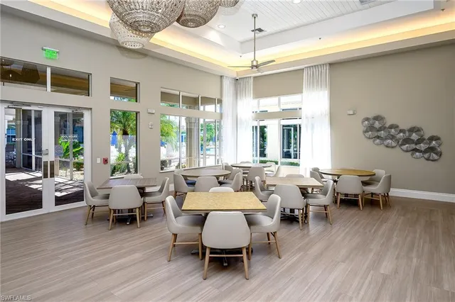 $475,000 | 3059 Horizon Lane, Unit 1605, Naples, FL 34109