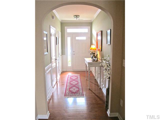 5915 Chivalry Court Raleigh, NC 27612 - Photo 2 of 15 Gallery Image 2