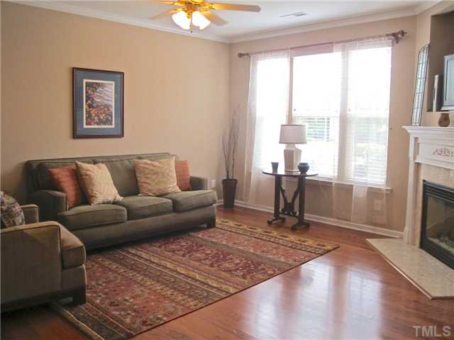 5915 Chivalry Court Raleigh, NC 27612 - Photo 4 of 15 Gallery Image 4