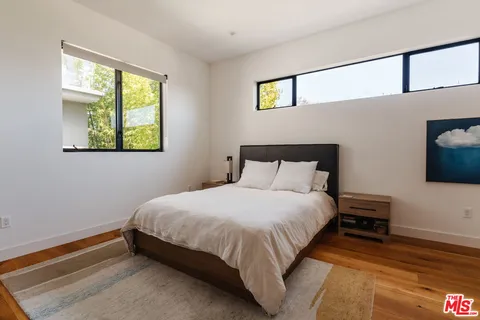$2,150,000 | 2416 Penmar Avenue, Venice, CA 90291