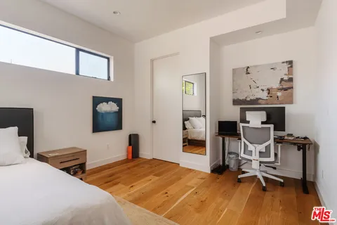 $2,150,000 | 2416 Penmar Avenue, Venice, CA 90291