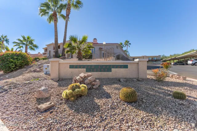 $325,000 | 16357 East Arrow Drive, Unit 115, Fountain Hills, AZ 85268