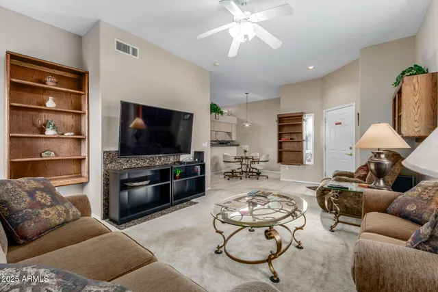 $325,000 | 16357 East Arrow Drive, Unit 115, Fountain Hills, AZ 85268