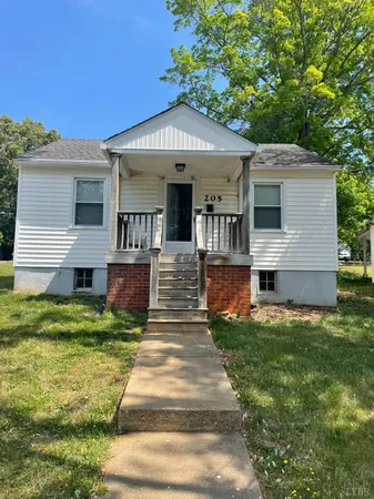 $139,900 | 205 College Drive, Lynchburg, VA 24501