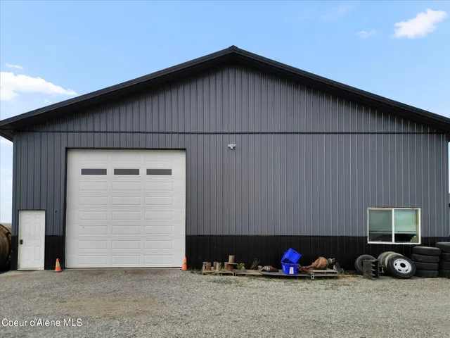 $1,290,000 | 3608 West Poleline Avenue, Post Falls, ID 83854