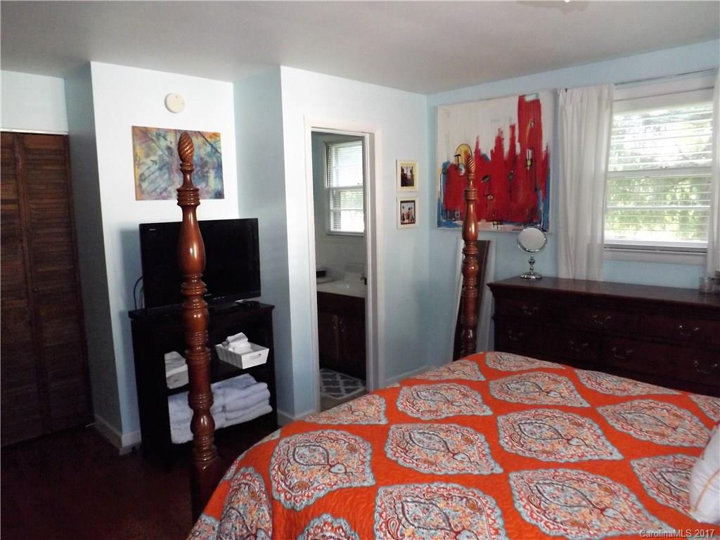 1027 West Blue Ridge Road, Unit 43 East Flat Rock, NC 28726 - Photo 13 of 20 Gallery Image 13