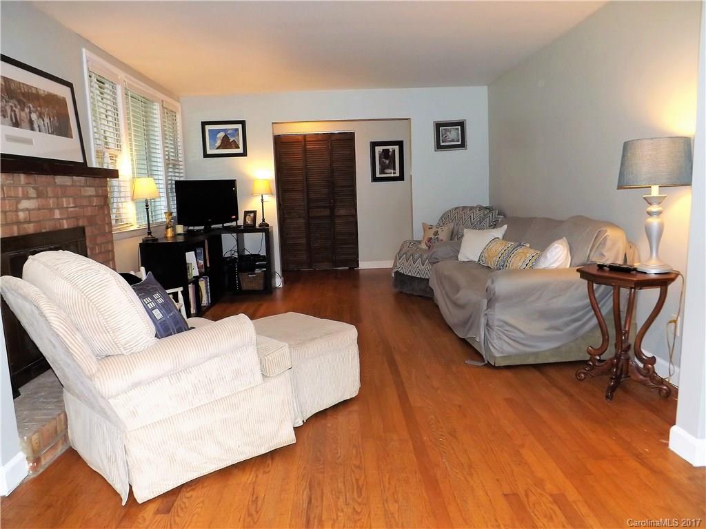 1027 West Blue Ridge Road, Unit 43 East Flat Rock, NC 28726 - Photo 5 of 20 Gallery Image 5