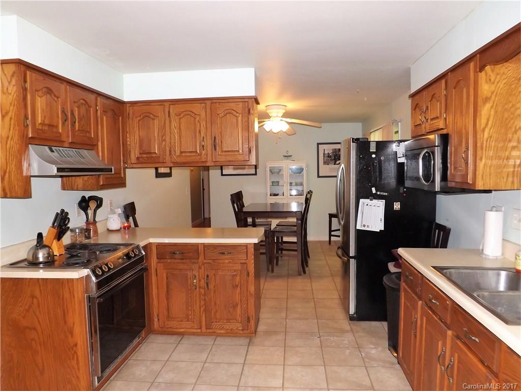 1027 West Blue Ridge Road, Unit 43 East Flat Rock, NC 28726 - Photo 6 of 20 Gallery Image 6