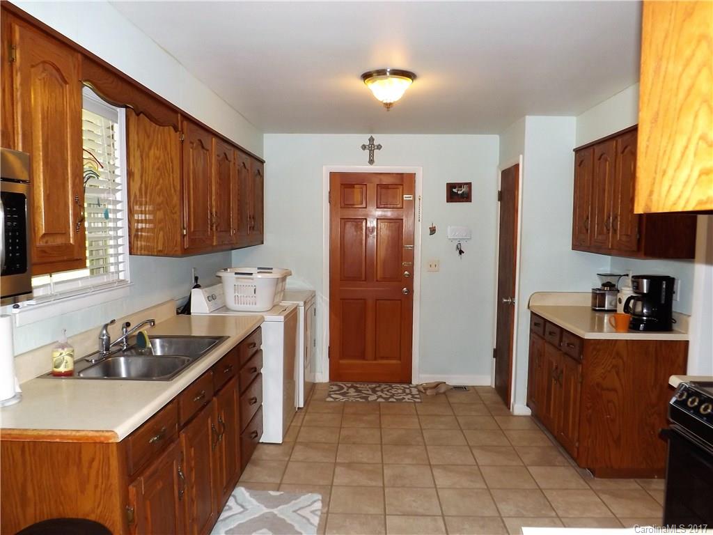 1027 West Blue Ridge Road, Unit 43 East Flat Rock, NC 28726 - Photo 7 of 20 Gallery Image 7