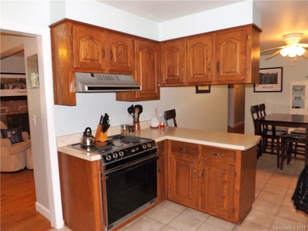 1027 West Blue Ridge Road, Unit 43 East Flat Rock, NC 28726 - Photo 8 of 20 Gallery Image 8