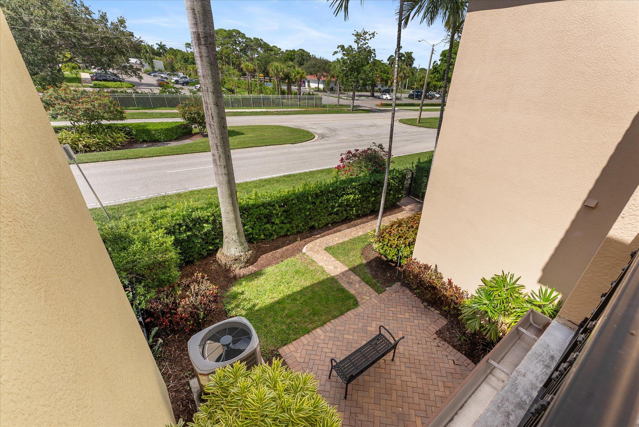 106 Via Floresta Drive Boca Raton, FL 33487 - Photo 24 of 43 38-38
